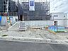 外観：前面道路含む現地写真