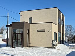 物件画像 庭で遊び、家でくつろぐ4LDK戸建て