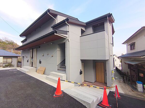 中山荘園LOHAUS ｜兵庫県宝塚市中山荘園(賃貸アパート1LDK・2階・43.37㎡)の写真 その1