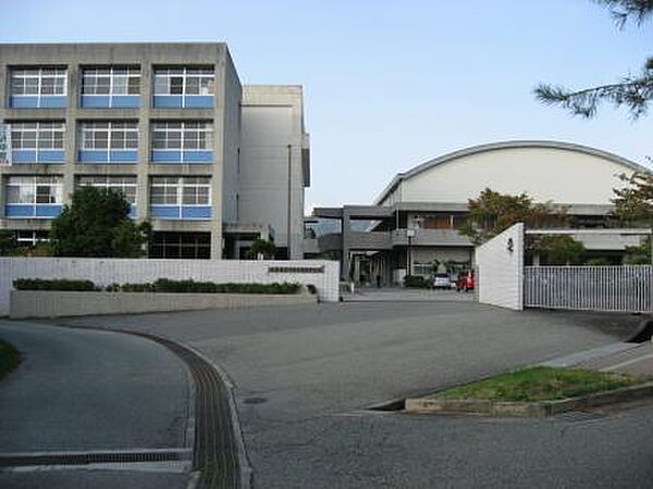 画像24:【高校】兵庫県立　川西北陵高等学校まで489ｍ