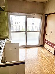 居間