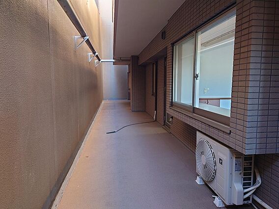 バルコニー西面