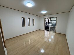 八王子市下柚木540-1　中古戸建 4LDKのリビング/ダイニング