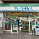 ファミリーマート 町田大蔵町店（72m）