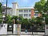 周辺：枚方市立枚方第二小学校（559m）