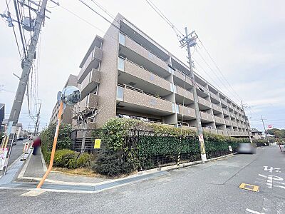 外観:2026年2月フルリノベーション完了南西向きバルコニー4階部分 陽当り眺望通風良好! 外観:2026年2月フルリノベーション完了南西向きバルコニー4階部分 陽当り眺望通風良好!