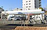 周辺：ローソン 香里ヶ丘さくら通り店（603m）