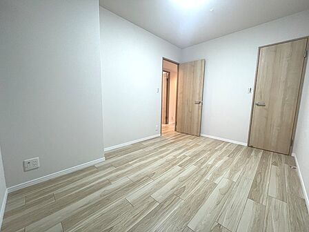 6.0帖の洋室　お子様部屋にいかがですか