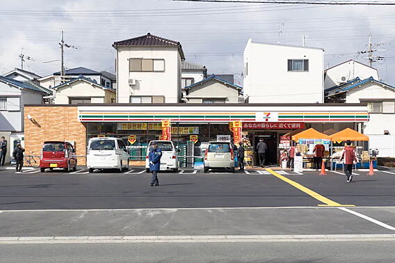 セブンイレブン...