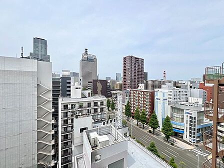 共有通路側は県庁・仙台駅方面を一望できます♪