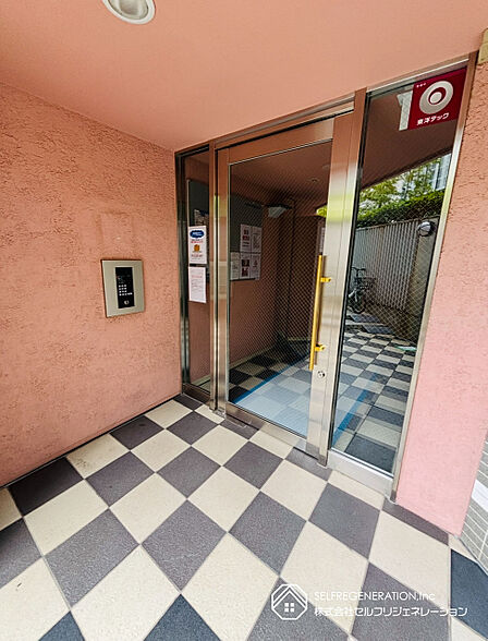 エントランス