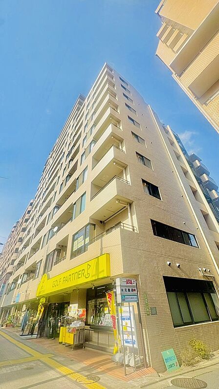 東京メトロ有楽町線「護国寺」駅 徒歩4分東京メトロ丸ノ内線「茗荷谷」駅 徒歩15分