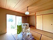 和室は1階にございます。