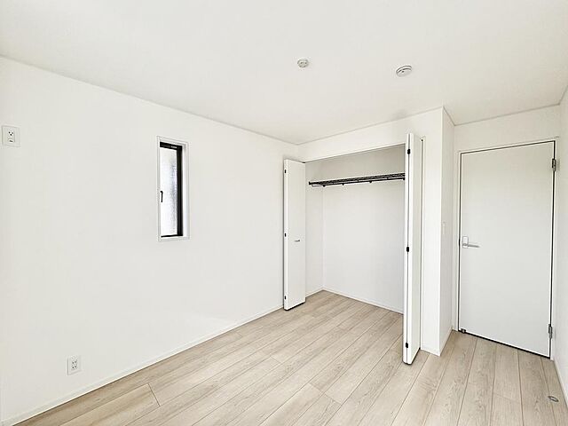 寝室 倉吉市新田285-2