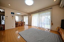 居間