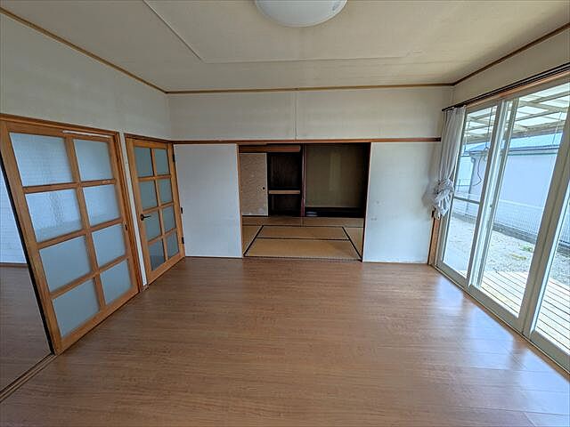 リビング/ダイニング 北諸県郡三股町大字樺山2039-7