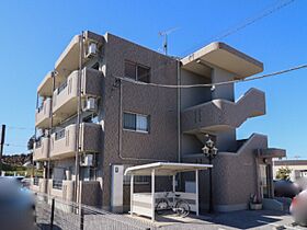 栃木県宇都宮市鶴田町（賃貸マンション1LDK・1階・44.00㎡） その1