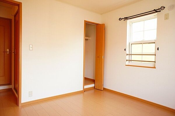 apartment 栃木県真岡市熊倉2丁目
熊倉の賃貸情報を見る
物件地図