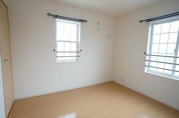 apartment 栃木県真岡市熊倉2丁目
熊倉の賃貸情報を見る
物件地図