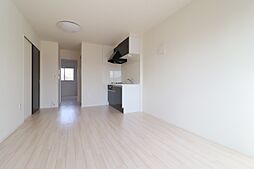 JR東北本線 宇都宮駅 バス15分 宇都宮化成前下車 徒歩13分の賃貸アパート 2階1LDKのリビング/ダイニング