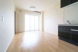 JR東北新幹線 小山駅 バス11分 雨ヶ谷公民館下車 4.4kmの賃貸アパート 2階1LDKのリビング/ダイニング