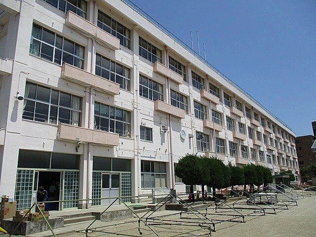 周辺 ライオンズマンション上杉北 1階/105