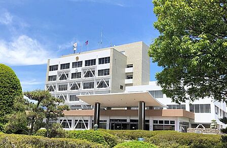 名取市役所 徒歩8分。 550m