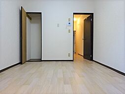 光明不動産第１０テナント　上並榎ハイツ １１３ 1階1Kの室内