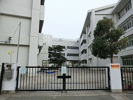 横浜市立小田小学校 1250m