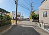 外観：周辺環境や街並みなど、図面だけでは分からない現地の雰囲気もぜひご確認くださいませ。（2026年8月撮影）