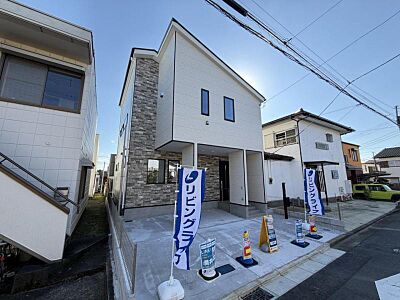外観:街に溶けこみ美しい景観を生み出すこの邸宅は、採光や風通しまで考え抜いて造りあげました。 外観:街に溶けこみ美しい景観を生み出すこの邸宅は、採光や風通しまで考え抜いて造りあげました。