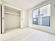 B号棟  ■仕事や勉強のスペースに使うことで、集中しやすく静かな環境が整います