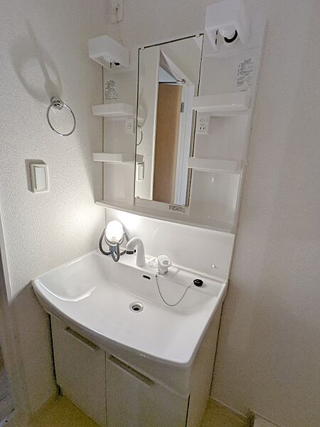 apartment 栃木県宇都宮市東塙田２丁目2-17