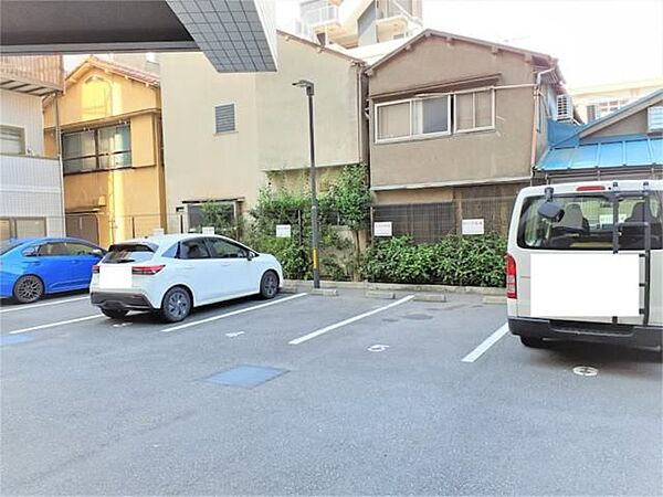 画像12:駐車場完備です