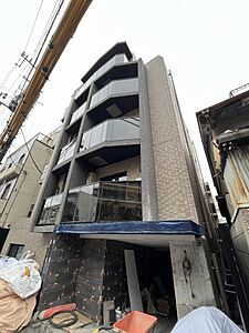 外観：建物外観を気になさる方へ、見た目の良い物件です