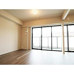写真は同タイプ住居です。