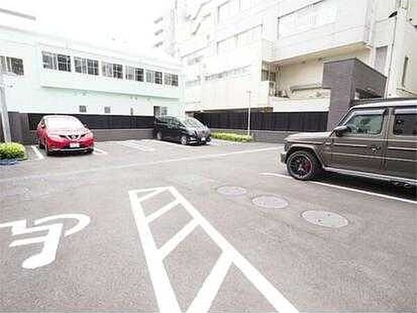 駐車場：駐車場です
