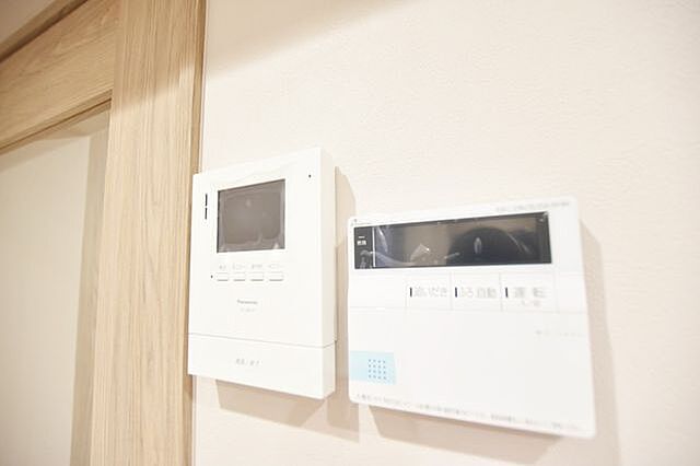 玄関 都営三田線 千石駅 徒歩8分