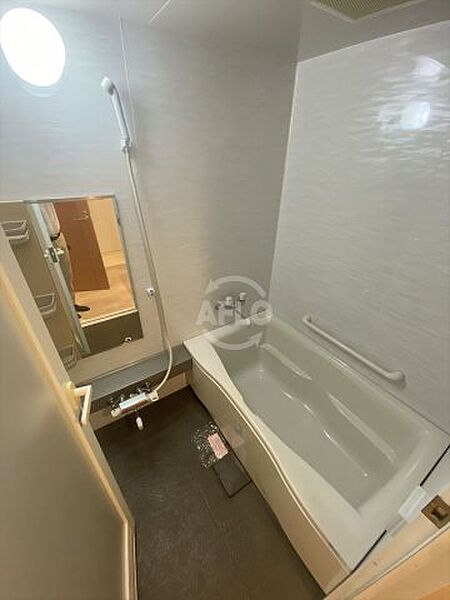 画像7:アートメゾン播磨II　浴室