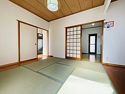 居間