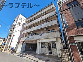 埼玉県所沢市松葉町10-11（賃貸マンション1LDK・3階・46.60㎡） その1