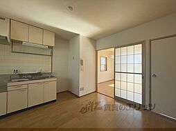 近鉄天理線 前栽駅 徒歩13分の賃貸アパート 2階2DKのリビング/ダイニング