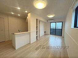 エヴァ　グリーン　ヴィラII 103 1階1LDKのリビング/ダイニング