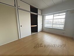 ヴィラナリー御所1号棟 3階3DKのリビング/ダイニング