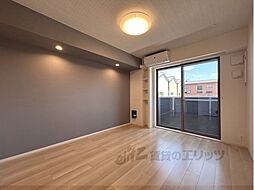 ガルデニア　II 105 1階1Kのリビング/ダイニング