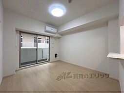 エバーハイム畝傍 412 4階ワンルームのリビング/ダイニング