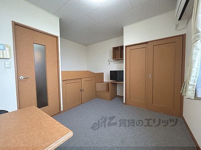 室内