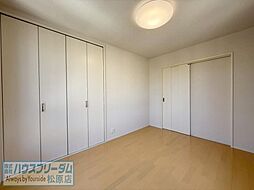 寝室の画像