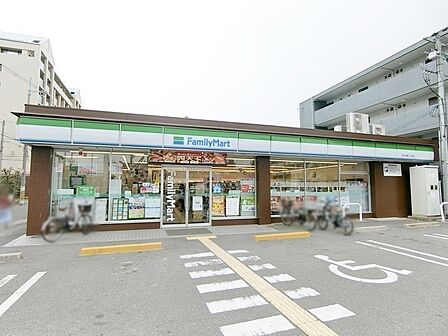 ファミリーマート茨木玉櫛二丁目店