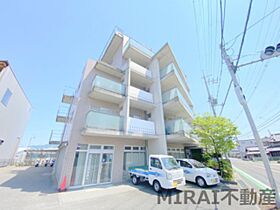 メゾンエルセラーン  ｜ 大阪府富田林市喜志町2丁目（賃貸マンション1K・3階・22.08㎡） その1